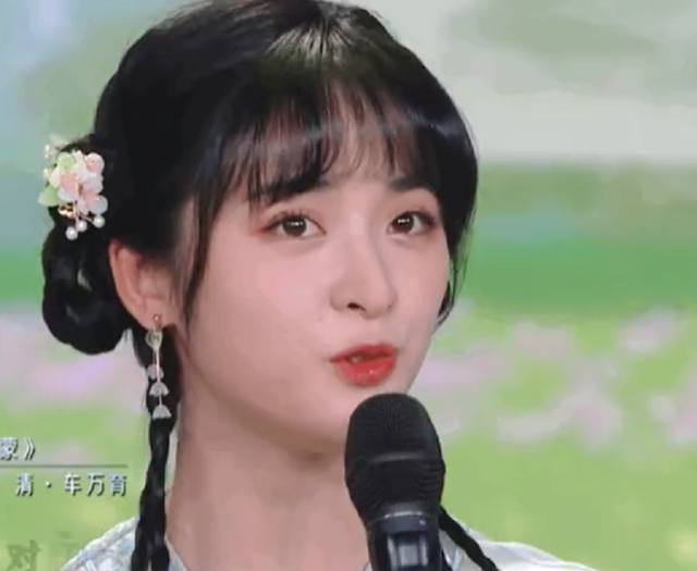 端午晚会明星状态:金晨穿古装跳舞青筋抢镜,罗云熙干瘪韩庚浮肿休闲区蓝鸢梦想 - Www.slyday.coM 端午晚会明星状态:金晨穿古装跳舞青筋抢镜,罗云熙干瘪韩庚浮肿休闲区蓝鸢梦想 - Www.slyday.coM