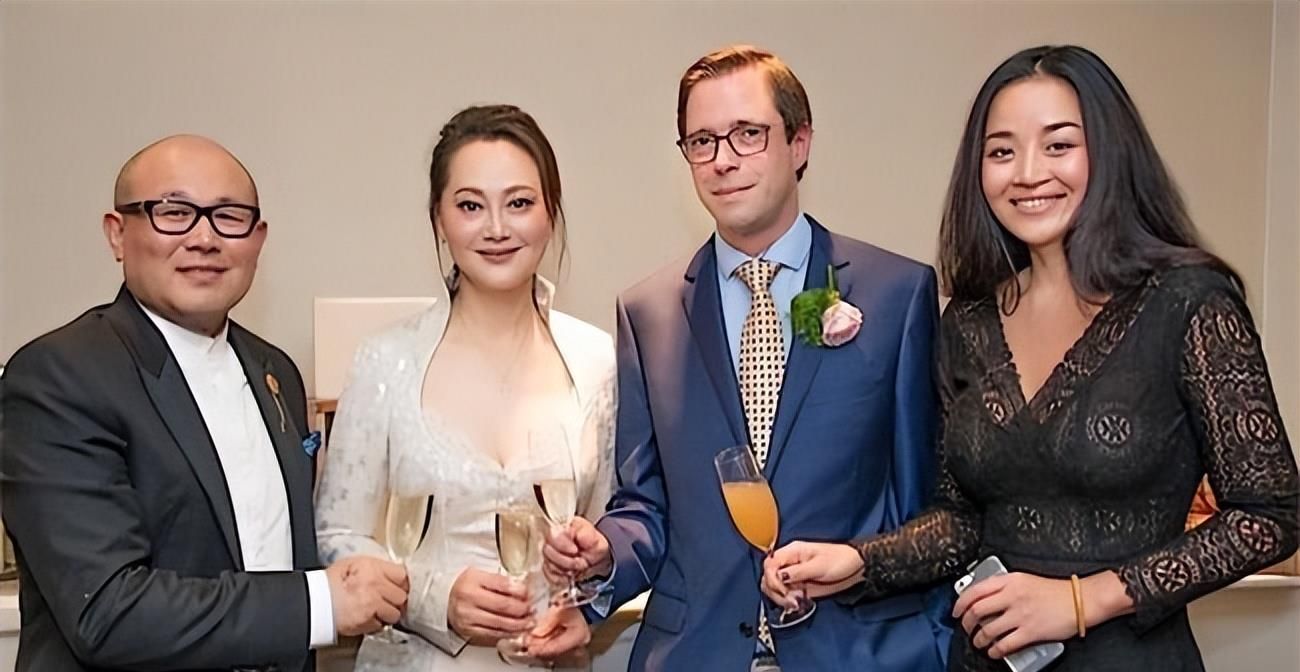 一个事业爱情双丰收,一个只谈恋爱不结婚|刘蓓|宋佳|张学津_新浪新闻