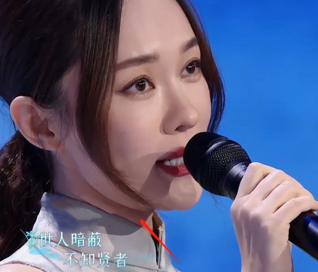 端午晚会明星状态:金晨穿古装跳舞青筋抢镜,罗云熙干瘪韩庚浮肿休闲区蓝鸢梦想 - Www.slyday.coM 端午晚会明星状态:金晨穿古装跳舞青筋抢镜,罗云熙干瘪韩庚浮肿休闲区蓝鸢梦想 - Www.slyday.coM