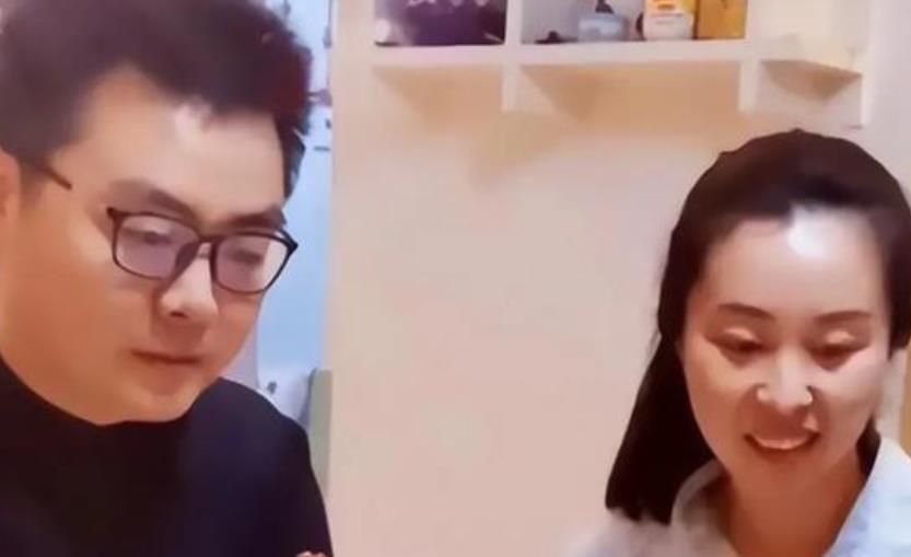 田静姚威气质越来越好姚威被指责没有良心称不懂感恩养母老杜