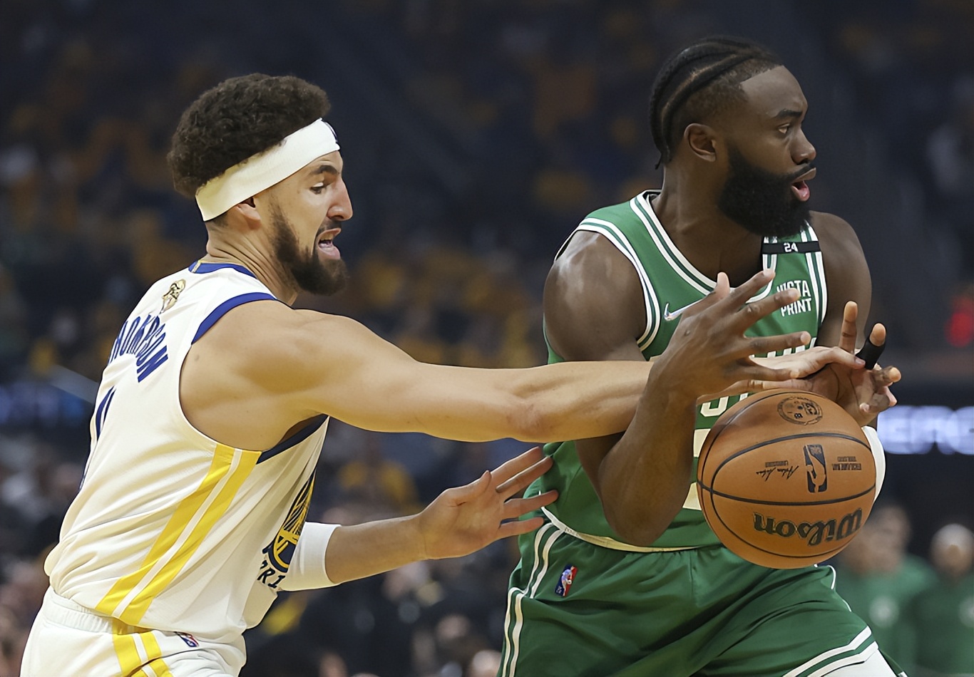 首节21分后哑火！库里单节0分+半场3犯被绿凯反超，布朗12+5太硬休闲区蓝鸢梦想 - Www.slyday.coM