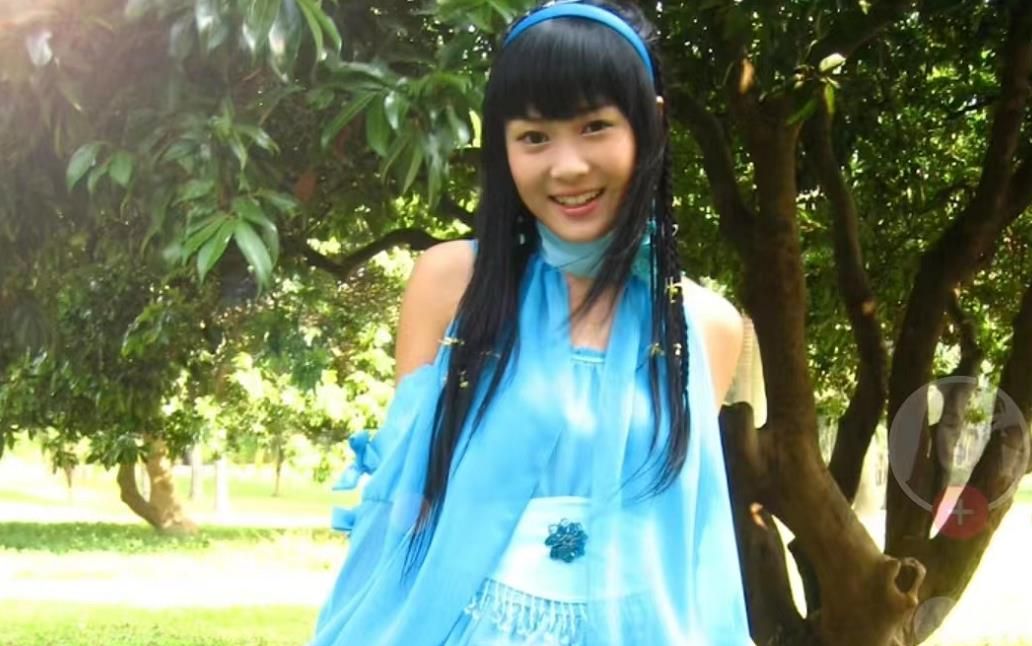 黑魔仙小月周娇,自曝已婚携手2年,曾因“杀马特”造型令她崩溃|周娇|黑魔|小月_新浪新闻