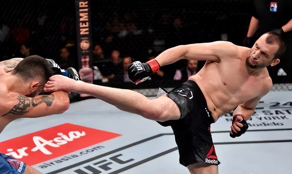 李景亮又悬了嘎子下一场遭遇散打沙皇对手曾击倒死神方便