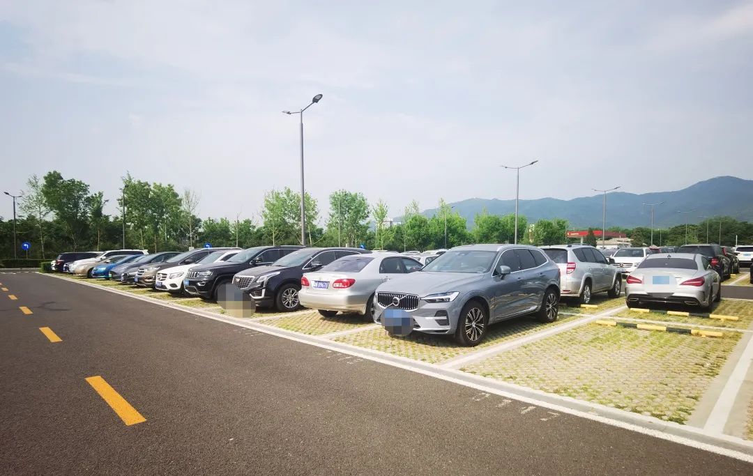 北京景区恢复运营高速堵车吗防疫保障如何记者探访