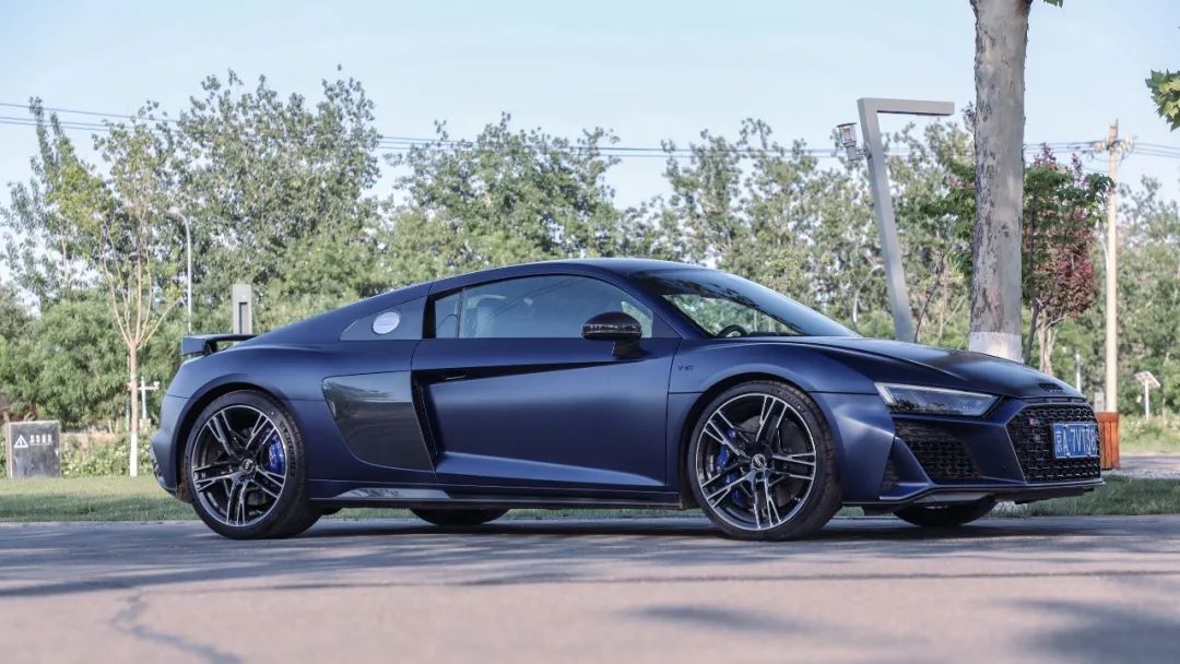 中置四驱曾经是无数男孩的梦想之车想买的抓紧了