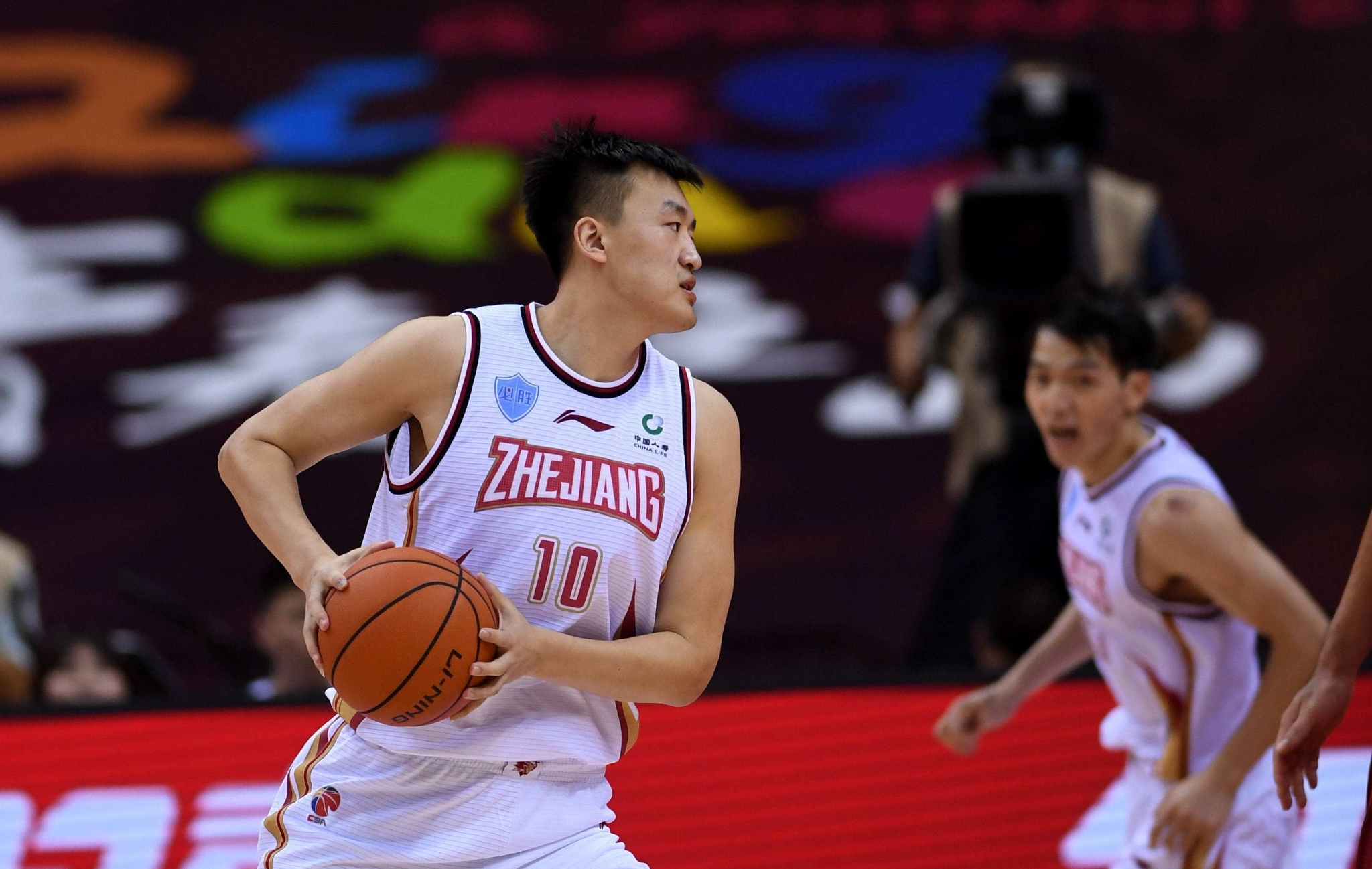 浙江大合同续约刘泽一小编以为早该如此了