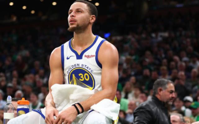 绿凯已找到限制库里的方法了?波特可以取代格林进首发了?休闲区蓝鸢梦想 - Www.slyday.coM 绿凯已找到限制库里的方法了?波特可以取代格林进首发了?休闲区蓝鸢梦想 - Www.slyday.coM