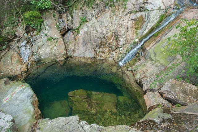 绝美天门沟,自驾广东必去景区之一!四季都美超适合避暑!休闲区蓝鸢梦想 - Www.slyday.coM 绝美天门沟,自驾广东必去景区之一!四季都美超适合避暑!休闲区蓝鸢梦想 - Www.slyday.coM