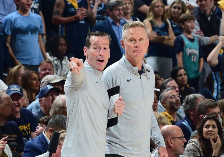 勇士又一人离队倒计时！科尔7年已失4大冠军帮手，普尔恩人也上线休闲区蓝鸢梦想 - Www.slyday.coM