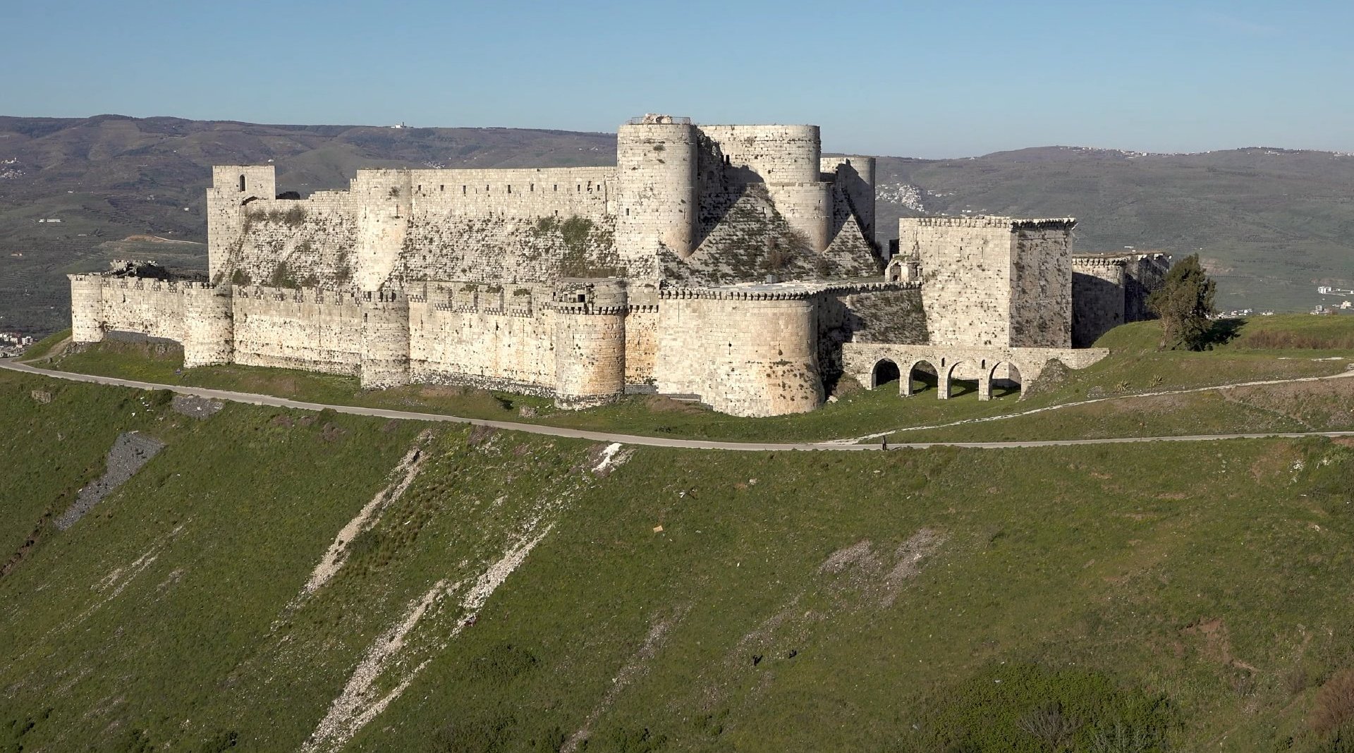 叙利亚骑士堡(krak des chevaliers),始建于11世纪