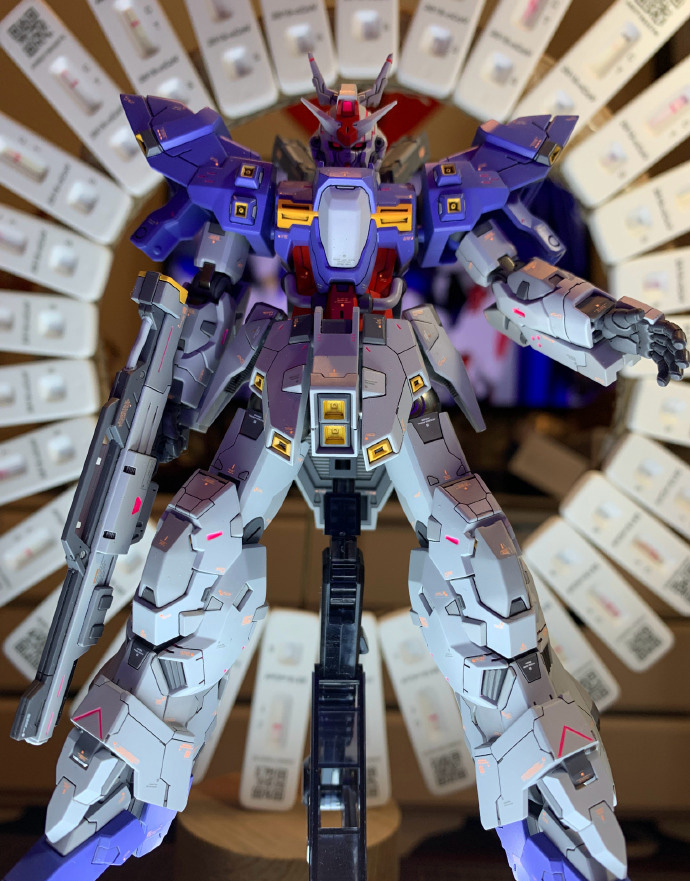 月高达模型的正确玩法日轮月高达