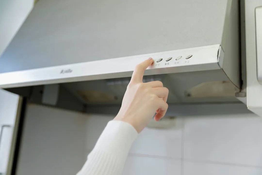 60岁是癌症风险的坎儿！记住一个字，防治癌症事半功倍休闲区蓝鸢梦想 - Www.slyday.coM