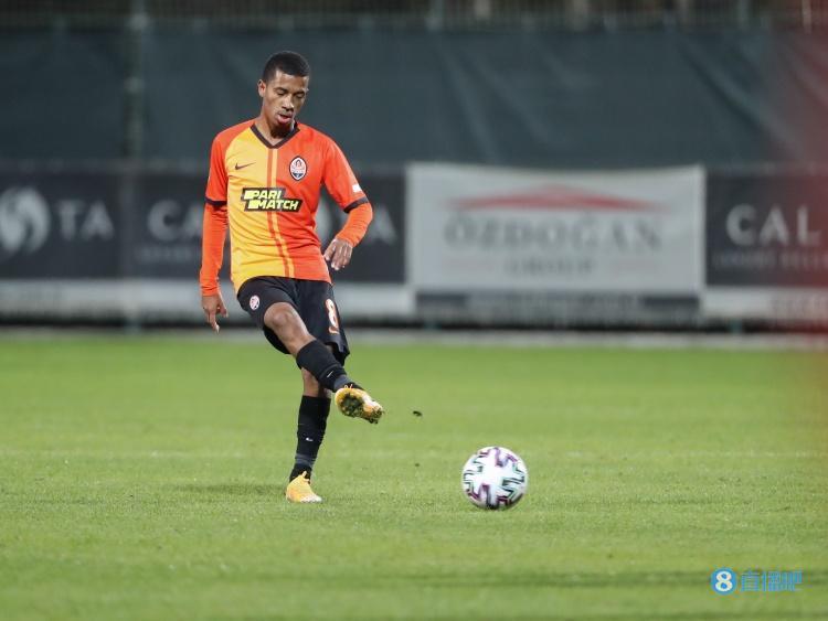 迪马济奥拉齐奥敲定矿工中场马科斯安东尼奥球员将接受体检