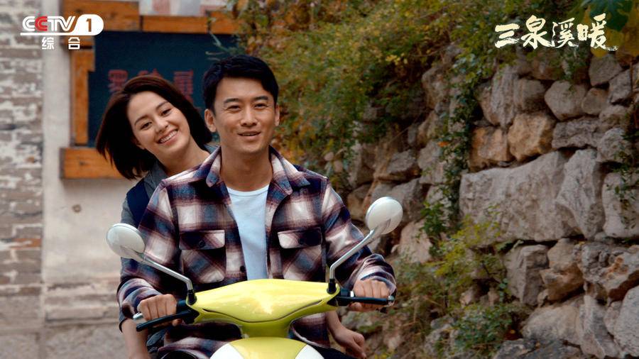 演员郑奇三泉溪暖李铭泉是背后的男人