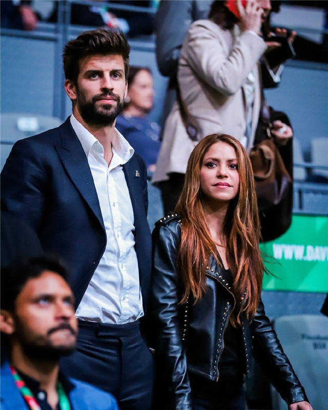 天后夏奇拉发声明宣布和皮克分手育有2个孩子男方被曝出轨