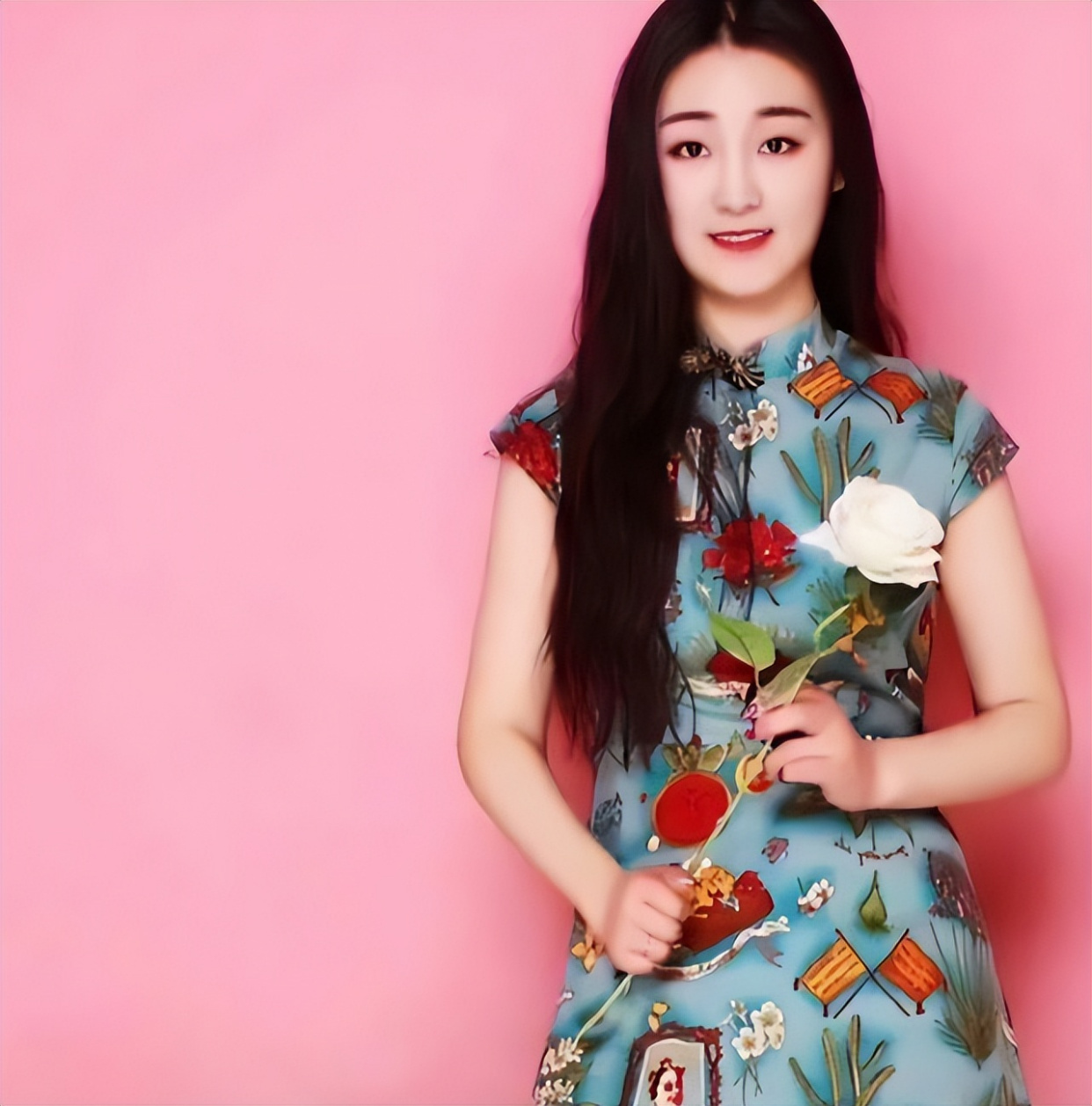 离开朱家陈亚男事业崩塌400万粉丝形同虚设网友上班去吧