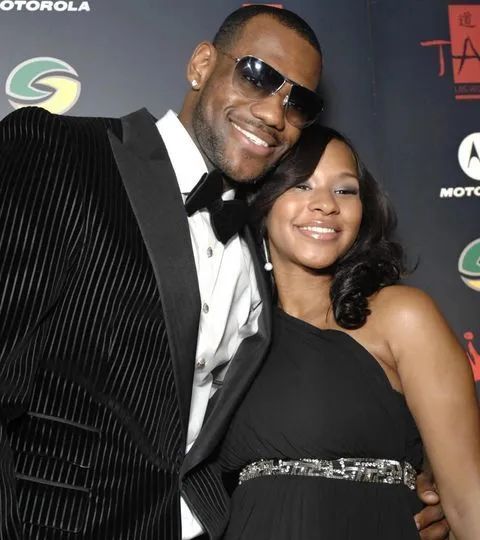 詹皇深情表白爱妻没有你我什么都不是