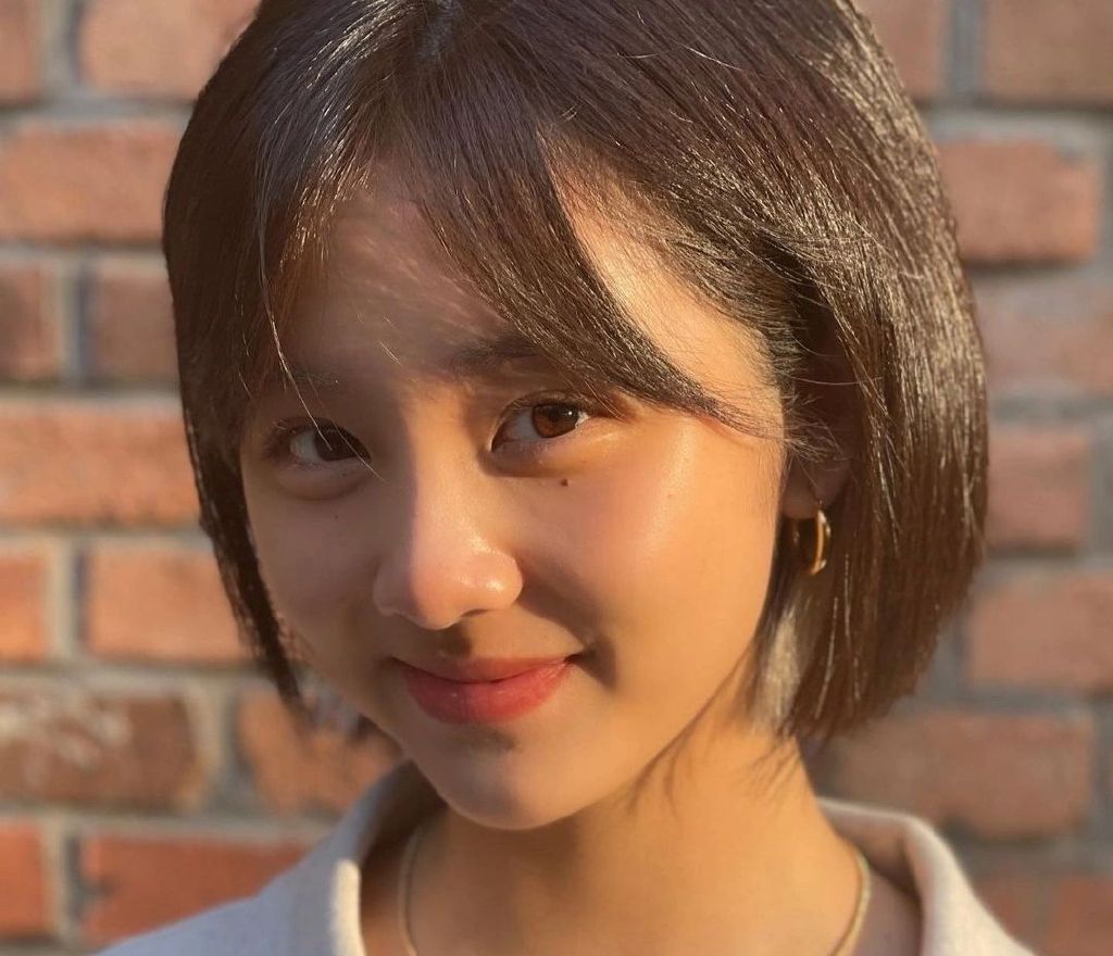 黄磊16岁女儿晒生活照，超高颜值让人过目难忘，短发卖萌更迷人！休闲区蓝鸢梦想 - Www.slyday.coM