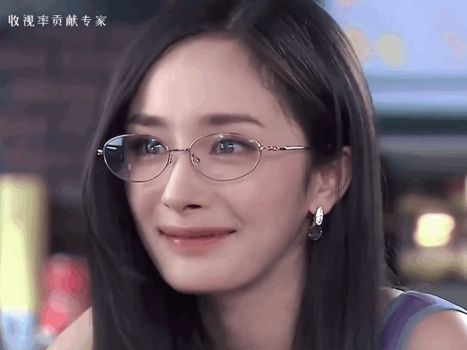 盛夏晚晴天戴眼镜的夏晚晴真的好绝