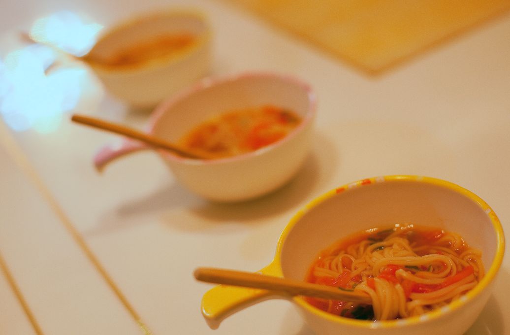 三胞胎妈妈患癌后，提前20年给女儿们录制“婚礼祝福”，感动千万人，9年后她怎么样了。。。休闲区蓝鸢梦想 - Www.slyday.coM