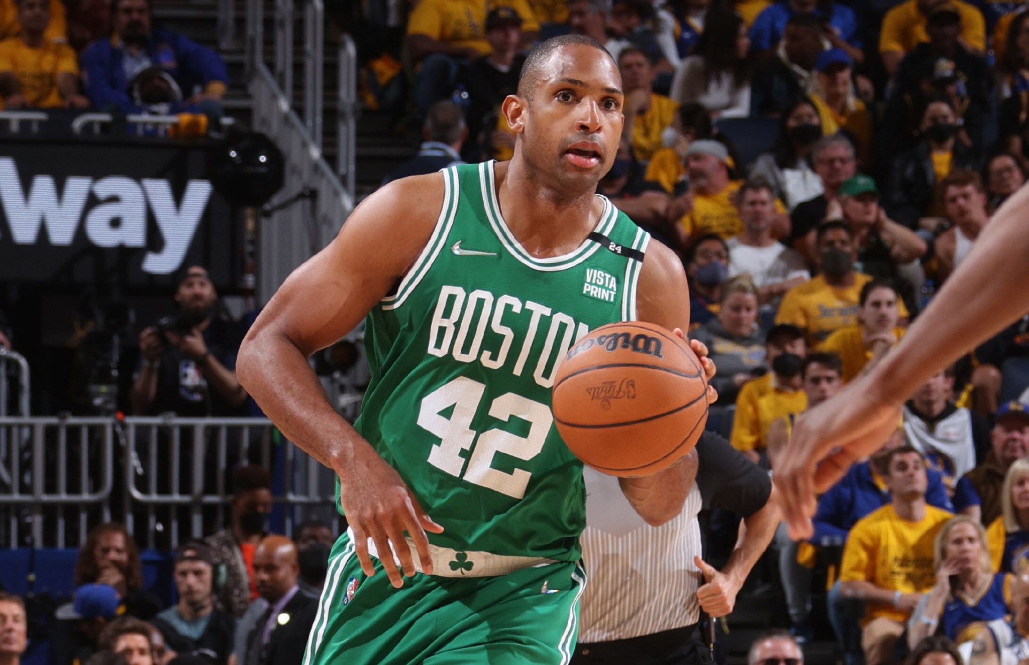 全场仅得2分霍福德我被对手限制住了