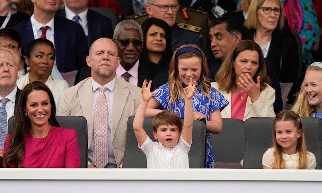 比公主的6岁华裔继子首露真容,跟随爸爸成王室一员,长得像妈妈休闲区蓝鸢梦想 - Www.slyday.coM 比公主的6岁华裔继子首露真容,跟随爸爸成王室一员,长得像妈妈休闲区蓝鸢梦想 - Www.slyday.coM