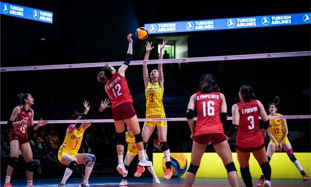 拦网如虚设！袁心玥不会打探头，王媛媛小球粗糙，中国女排输泰国休闲区蓝鸢梦想 - Www.slyday.coM