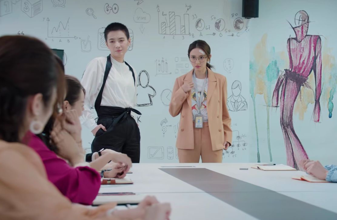 好家伙！唐艺昕新剧开播就被一二星刷屏，观众差评理由出奇一致休闲区蓝鸢梦想 - Www.slyday.coM