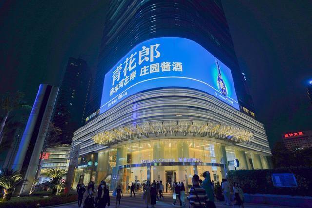 广州万菱汇只开东西两门,如今人少了许多,未来据说有三个地铁线|商圈