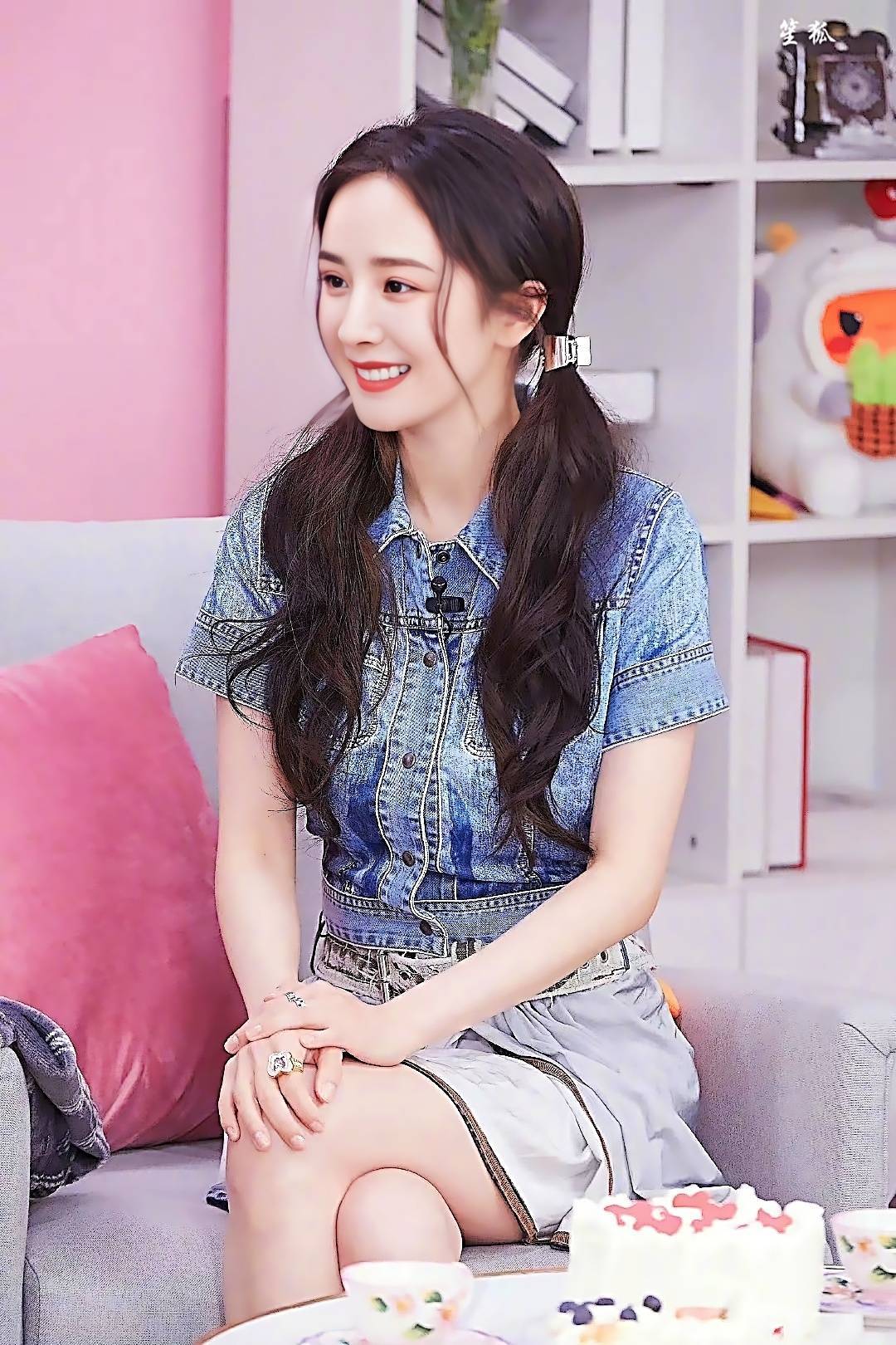 杨幂为2022高考生加油今年一定是更加充满希望的一年