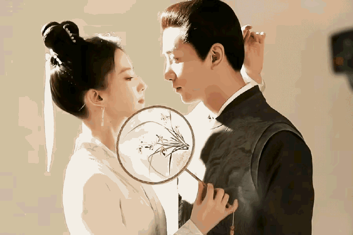 刘亦菲竟然与三版饰演过杨过的演员都合作过……|杨过|刘亦菲|合作_新浪新闻