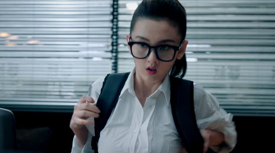 好家伙！唐艺昕新剧开播就被一二星刷屏，观众差评理由出奇一致休闲区蓝鸢梦想 - Www.slyday.coM