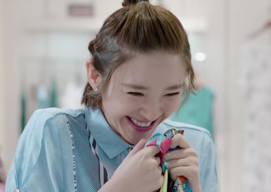 好家伙！唐艺昕新剧开播就被一二星刷屏，观众差评理由出奇一致休闲区蓝鸢梦想 - Www.slyday.coM