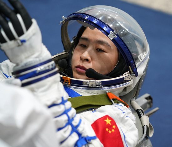 “儿女双全”刘洋:家庭是我最坚强的后盾__财经头条