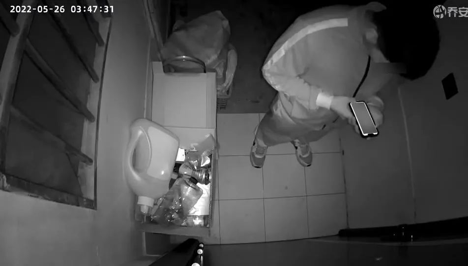 杭州男子故意泄露前女友住址让人去骚扰：想让她再求助自己……休闲区蓝鸢梦想 - Www.slyday.coM