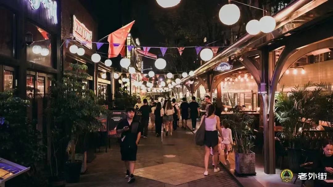 上海老外街景区明起恢复开放严守扫码测温限量错峰