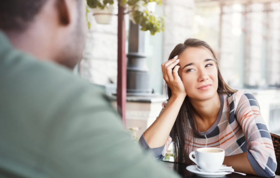 NAT SCI SLEEP：睡眠不足的人“更没有吸引力”休闲区蓝鸢梦想 - Www.slyday.coM