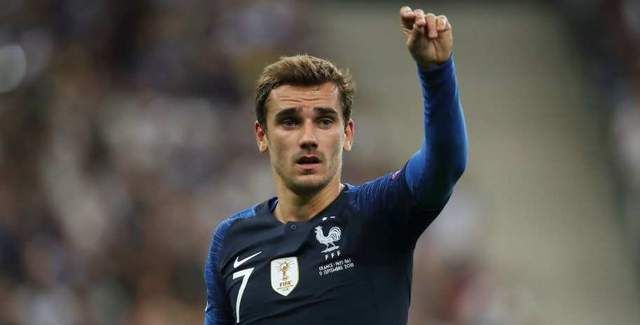 他成世界退步最大球星？二次破门机会全被浪费！面对空门仰天长叹休闲区蓝鸢梦想 - Www.slyday.coM