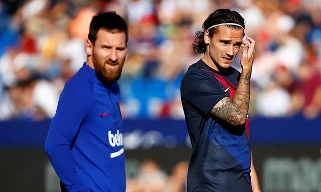 他成世界退步最大球星？二次破门机会全被浪费！面对空门仰天长叹休闲区蓝鸢梦想 - Www.slyday.coM