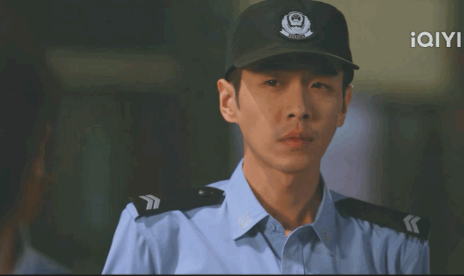 中饰演的李大为是个快乐的人……|李大为|张若昀|警察荣誉_新浪新闻