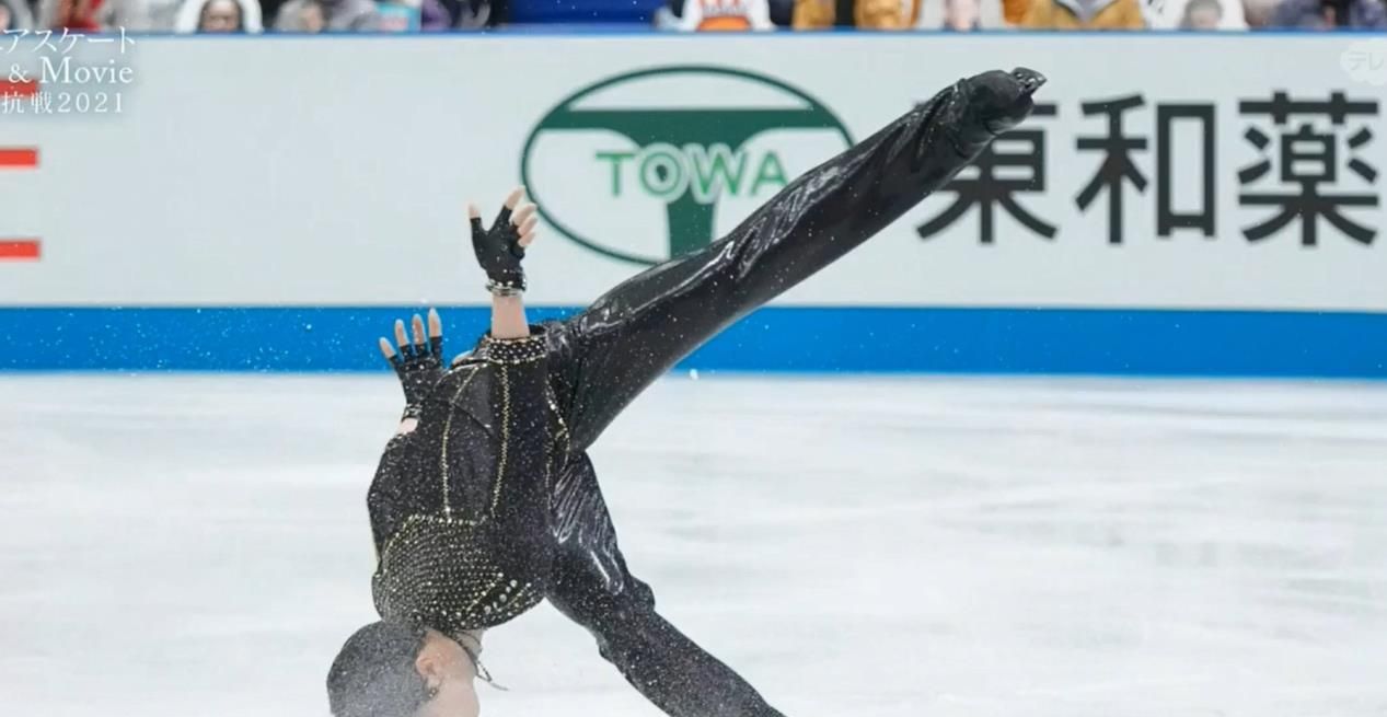 2021年世團賽,羽生結弦在短節目《let me entertain you 》上,3a因