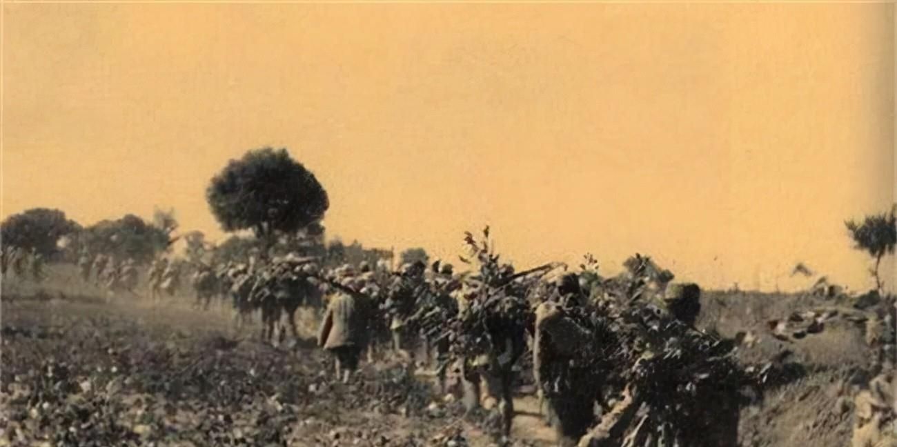 他长期任文职干部，1948年被破格提拔，后成为开国少将休闲区蓝鸢梦想 - Www.slyday.coM