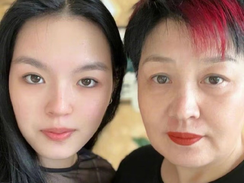 李咏妻子哈文近况曝光,带女儿定居美国,已经走出丈夫逝世阴影休闲区蓝鸢梦想 - Www.slyday.coM 李咏妻子哈文近况曝光,带女儿定居美国,已经走出丈夫逝世阴影休闲区蓝鸢梦想 - Www.slyday.coM