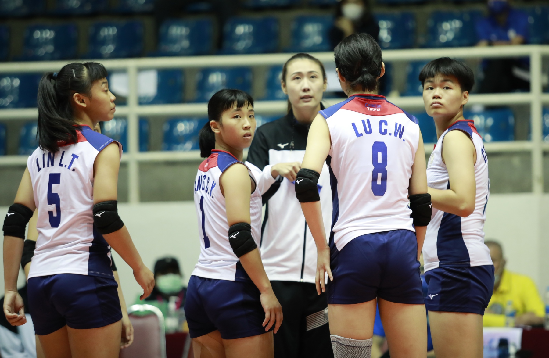 国少女排收获u18亚锦赛首胜30横扫中国台北对手单局仅得9分