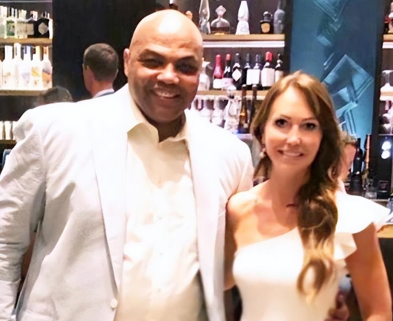 48岁还离婚,可以有更好选择的奥尼尔为何会选择追求东契奇母亲?休闲区蓝鸢梦想 - Www.slyday.coM 48岁还离婚,可以有更好选择的奥尼尔为何会选择追求东契奇母亲?休闲区蓝鸢梦想 - Www.slyday.coM