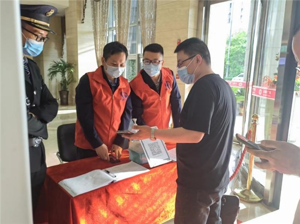 齐心抗疫！中铁物贸北京公司志愿者助力属地疫情防控休闲区蓝鸢梦想 - Www.slyday.coM