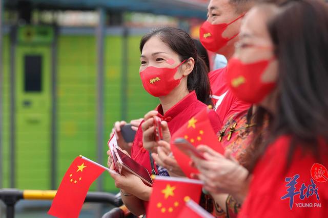 「图集+视频」广东70.2万学子赶赴高考，直击第一现场休闲区蓝鸢梦想 - Www.slyday.coM