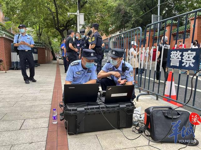 「图集+视频」广东70.2万学子赶赴高考，直击第一现场休闲区蓝鸢梦想 - Www.slyday.coM