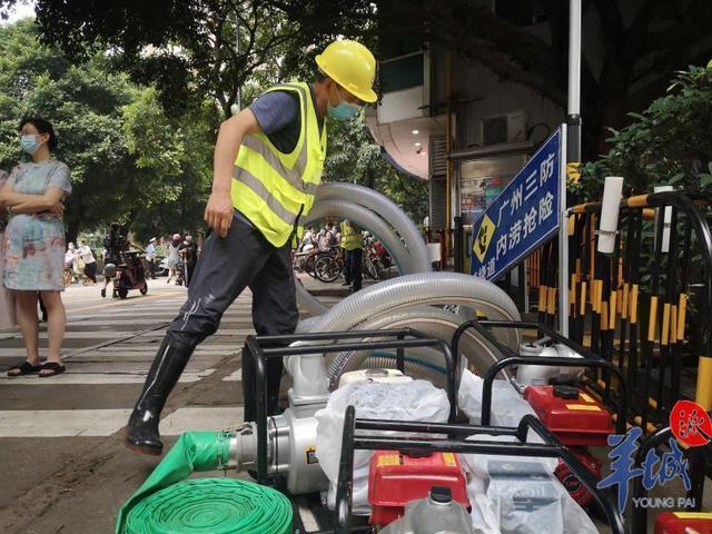 「图集+视频」广东70.2万学子赶赴高考，直击第一现场休闲区蓝鸢梦想 - Www.slyday.coM