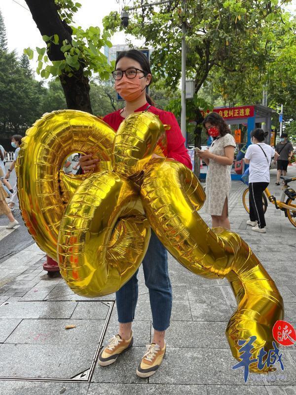 「图集+视频」广东70.2万学子赶赴高考，直击第一现场休闲区蓝鸢梦想 - Www.slyday.coM